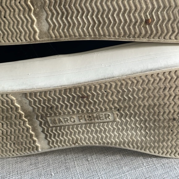 MARC FISHER BLACK DAIRE ANKLE BOOTIE / SNEAKERS size 10 - Picture 8 of 13